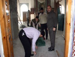 İ.Hakkı Camisi tadilatta